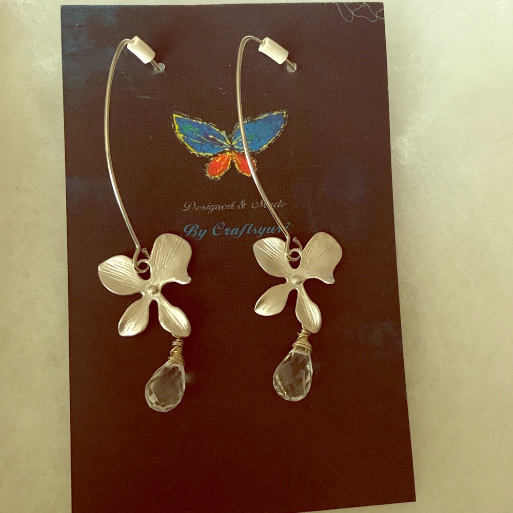 Silver Floral Earrings
